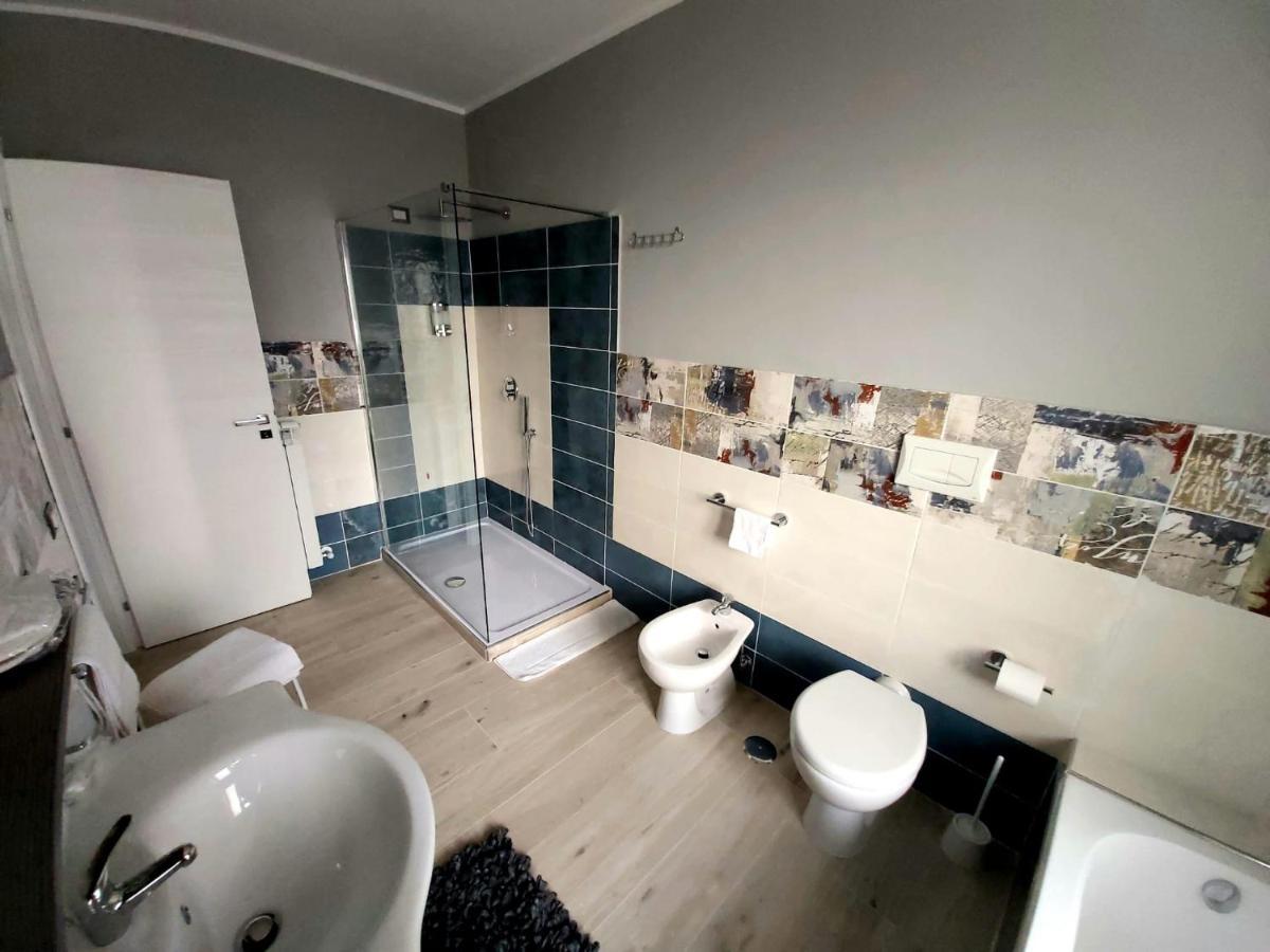 Bed and Breakfast Le Stanze Di Dalia Crotone Exterior foto